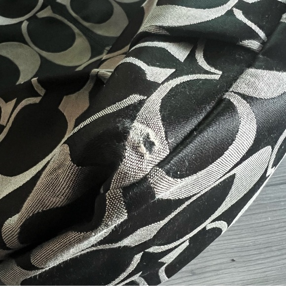 Coach Y2K Black & Gray Signature C Canvas Tote - Picture 7 of 7